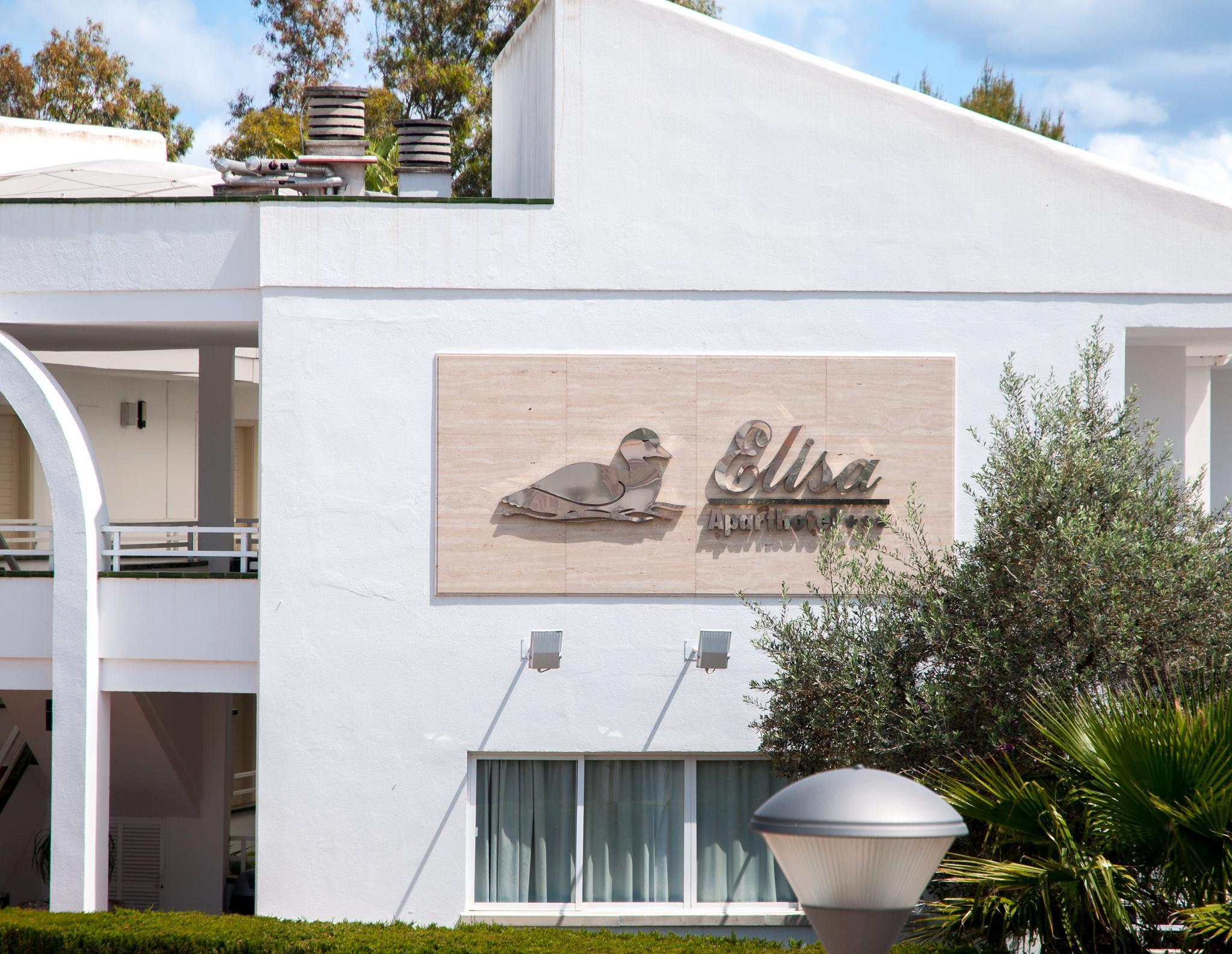 Universal Aparthotel Elisa Playa de Muro  Extérieur photo