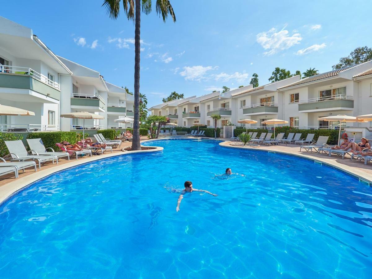 Universal Aparthotel Elisa Playa de Muro  Extérieur photo